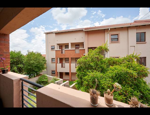 1 BEDROOM APARTMENT SOLD IN PAULSHOF